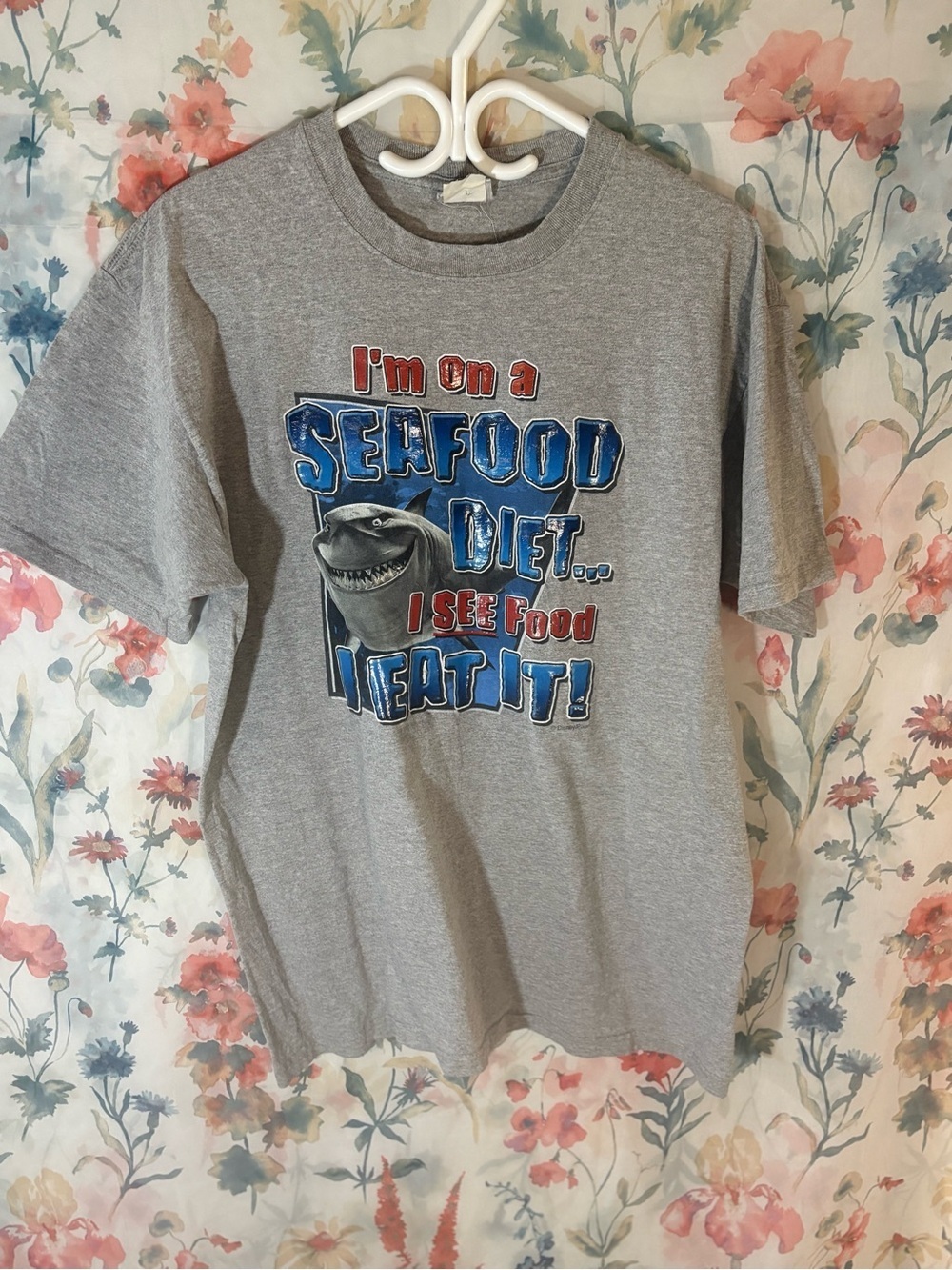 Vintage Gray Graphic 'Seafood Diet' Shark T‑Shirt